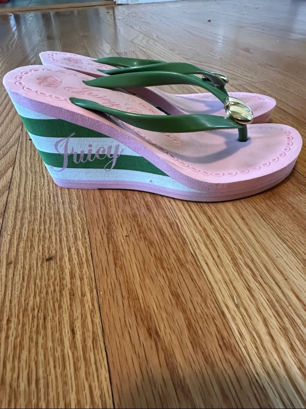 Juicy Couture Pink and Green Logo Accent Flip Flops - Picture 2 of 3